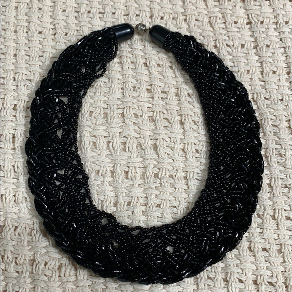 ◼️ Black beaded Necklace ◼️